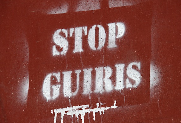 Stop Guiris (Tourists): Graffiti in Barcelona | Isma Monfort