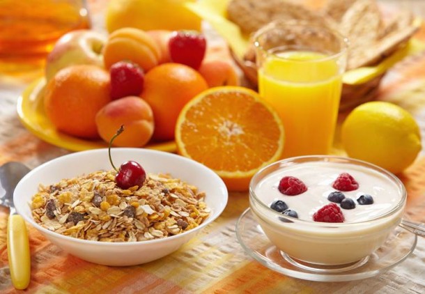 Un desayuno saludable ayuda a afrontar mejor el día| vía Biotrucos.com