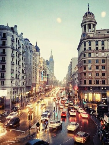 Madrid en un día de lluvia | vía Pinterest