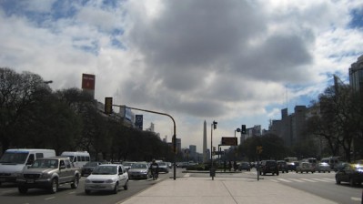 Looking towards BA's phallic monument: the obelisk on Avenida 9 de Julio