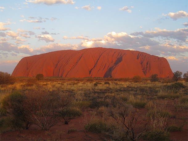 Uluru,-The-Outback